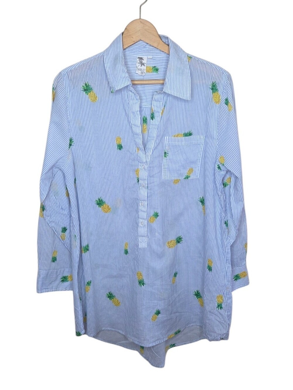 Violet Sky Blue White Pinstripe Pineapple Popover V-neck Top Size Large